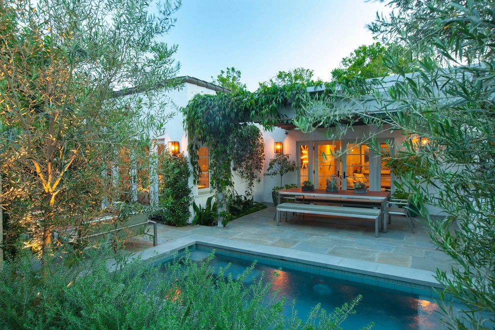 Spanish Bungalow by Lisa Gimmy Landscape Architecture - Photo 6