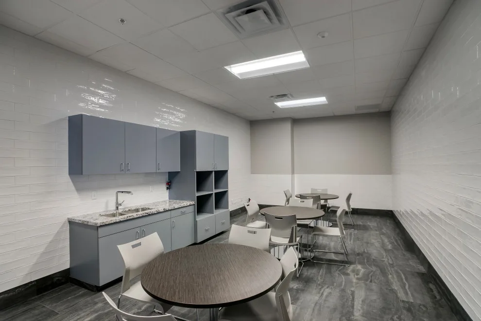 Ceramics and Porcelain by Arizona Tile - Photo 195