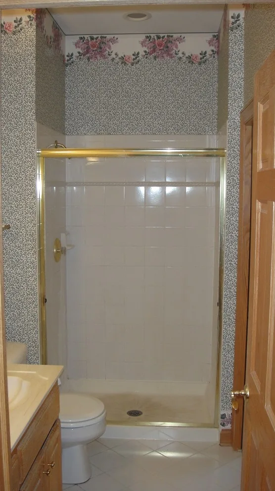 Heinrichs Custom Tile And Stone - Photo 9