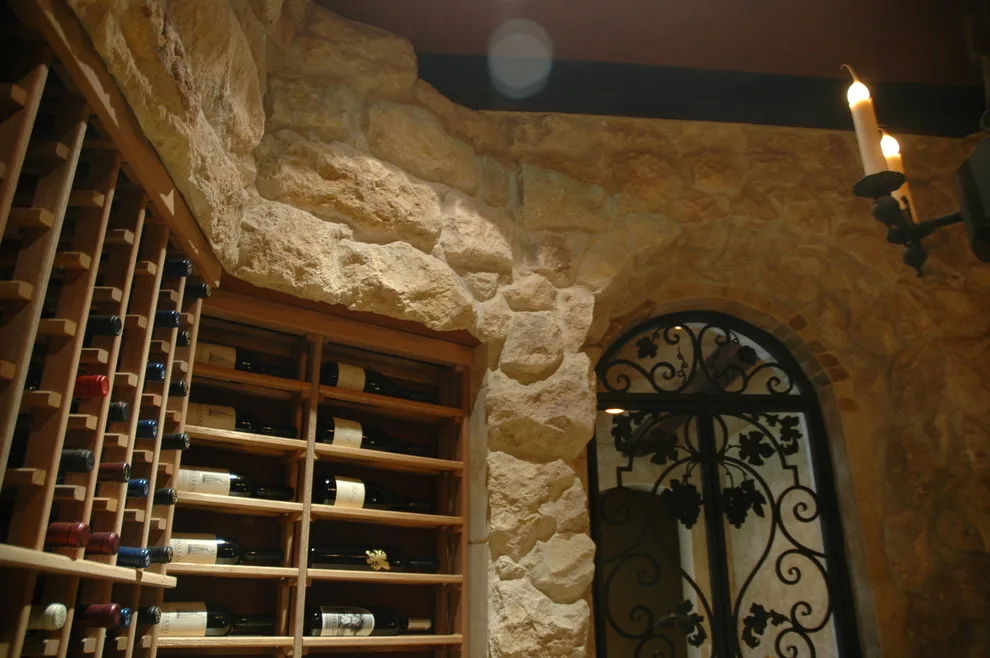 Prize-Winning Wine Cellars by Neolithic Materials - Photo 19