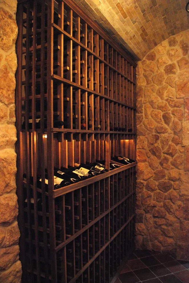Prize-Winning Wine Cellars by Neolithic Materials - Photo 6