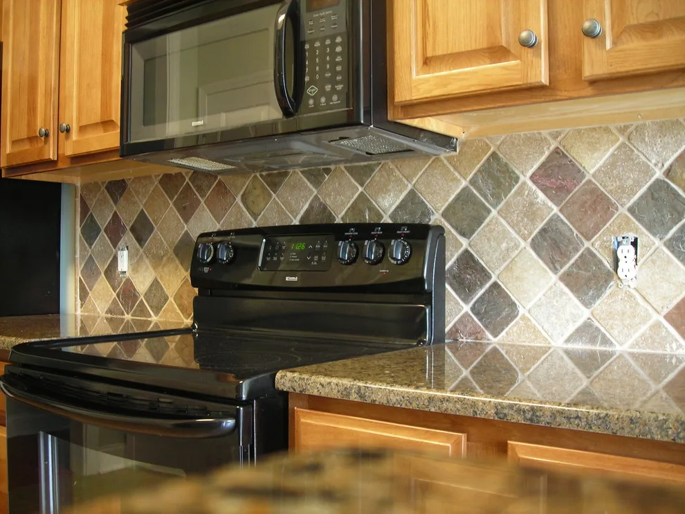 Polished Stone Backsplashes by Floor Pro South, LLC - Photo 5