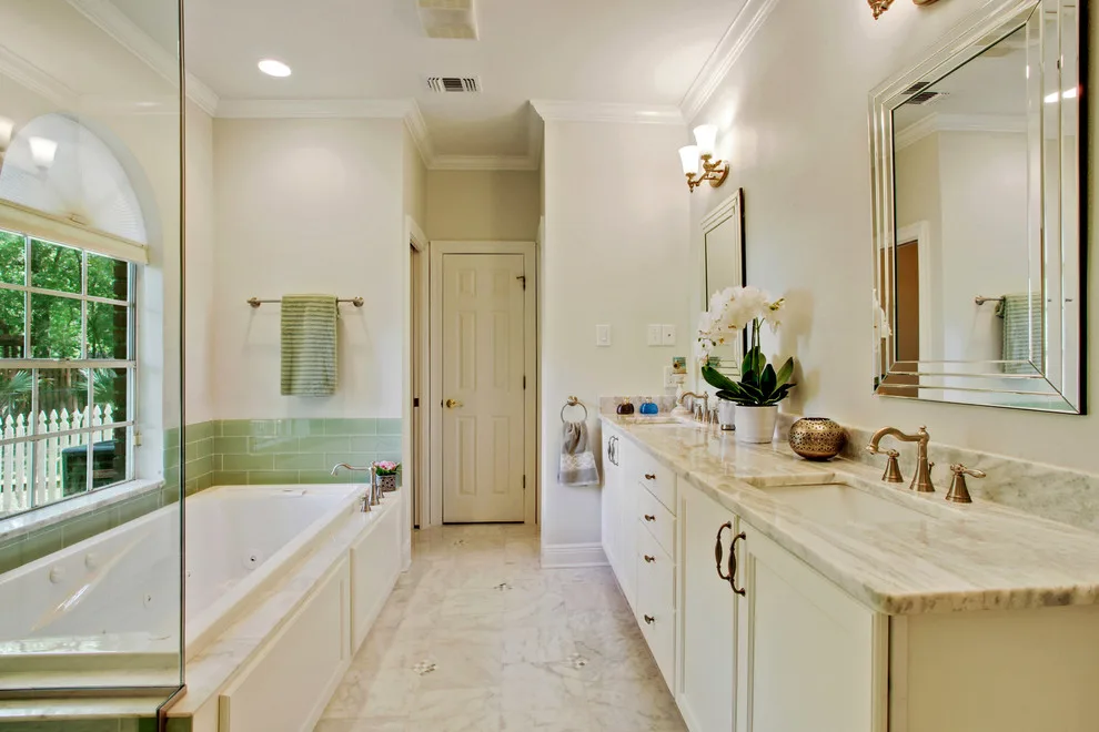 Quartzite Restrooms by Triton Stone - Photo 9