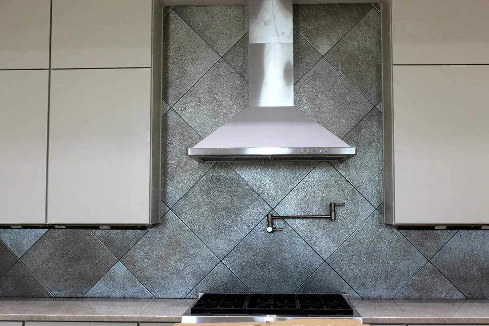 Quartz Kitchen Countertops by Triton Stone - Photo 8