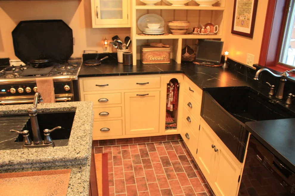 The Stone Studio - Photo 2