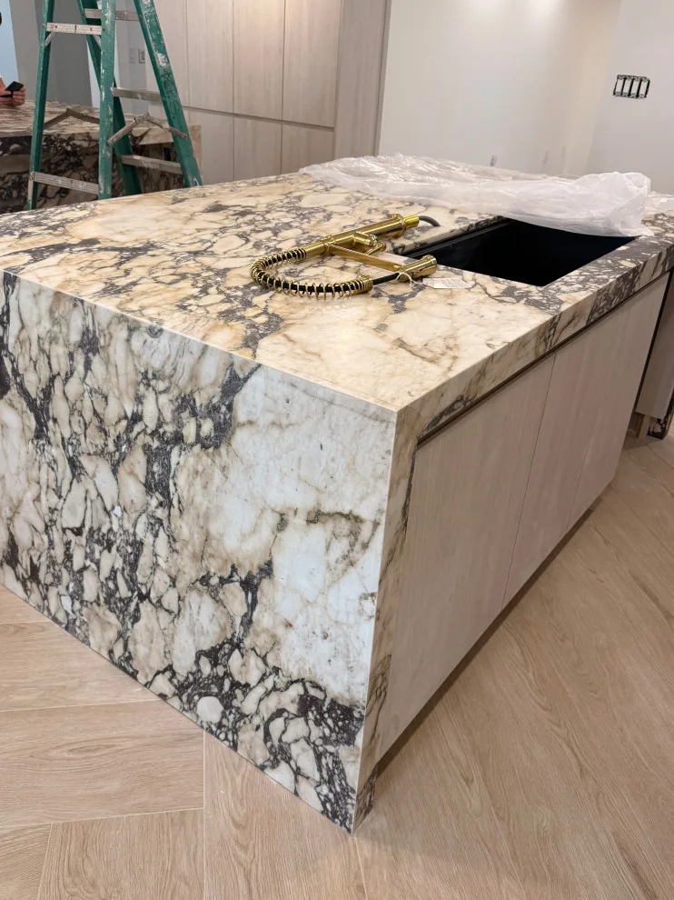 Stone Surfaces: Our Completed Projects with Granite, Marble, Quartz, and Onyx by Florida Granite - Photo 14