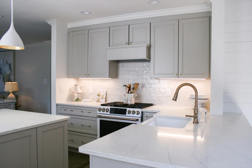 London Sky Corian Quartz by Stone Creek Surfaces - Photo 2