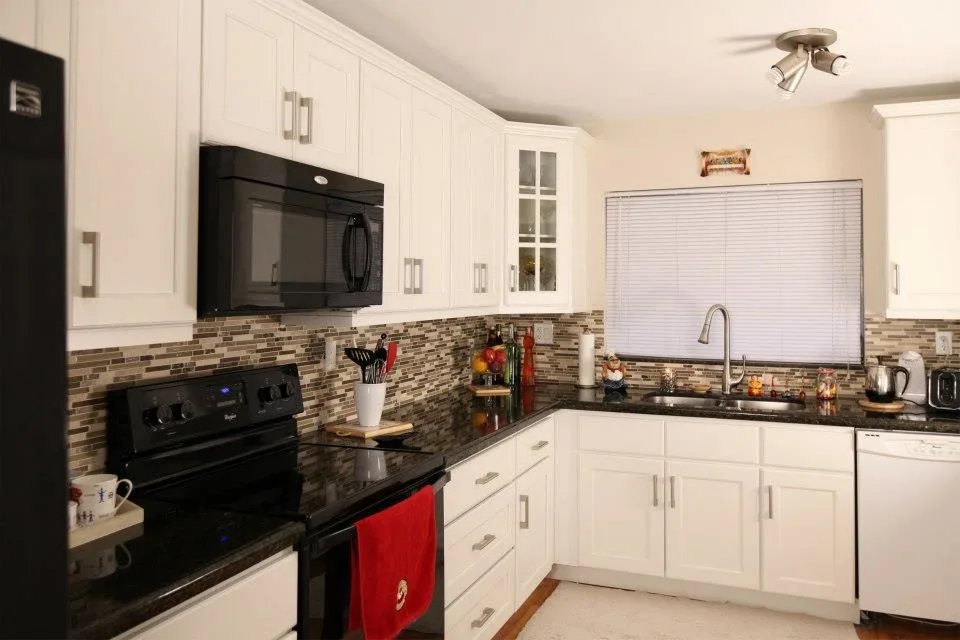 River Run Cabinets at Mount Vernon by Quality Stone Concepts - Photo 4