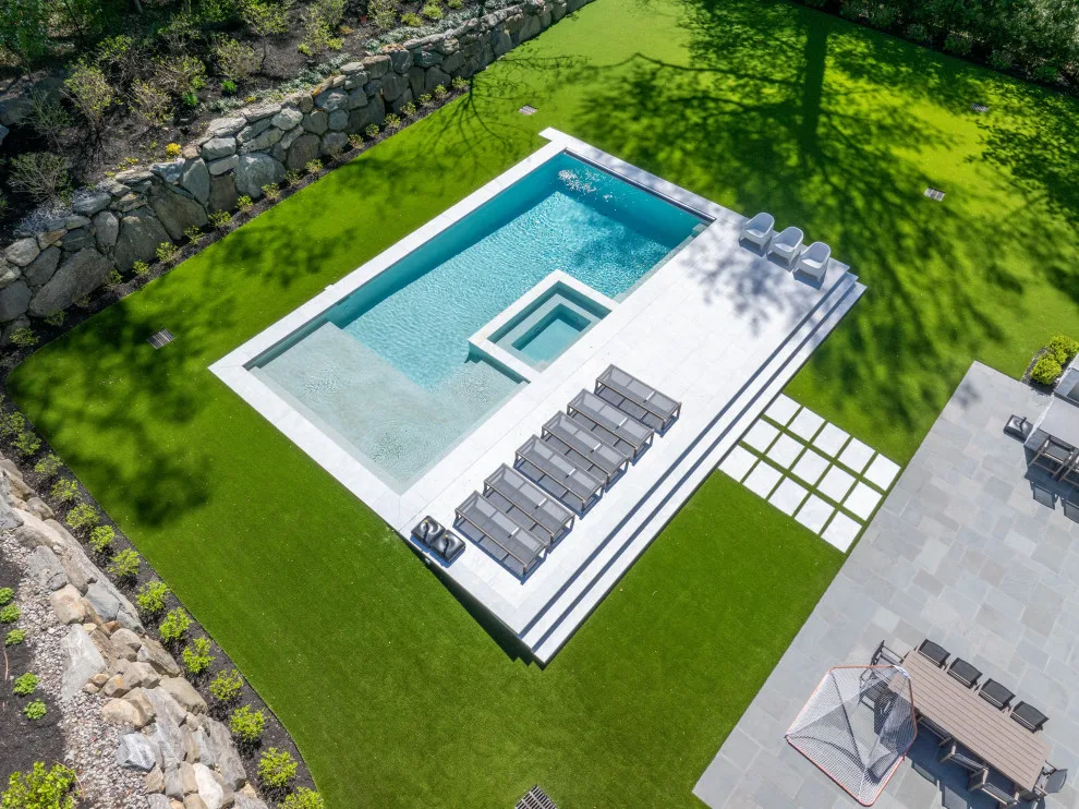 Roslyn, NY Ice Marble Backyard Project in Afyon by NT Pavers - Photo 14