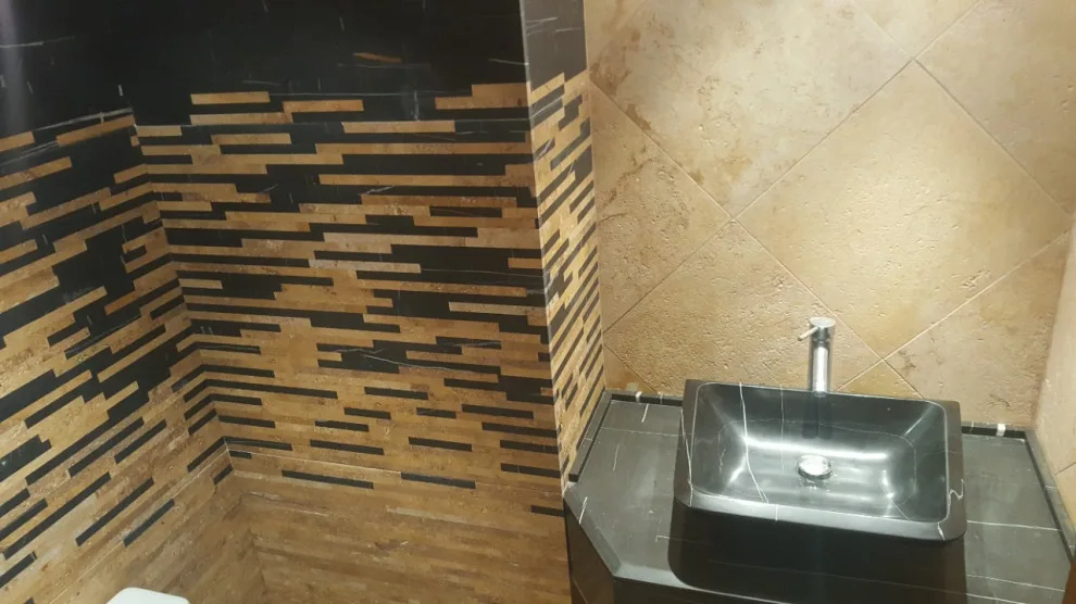 Ebony and Gold Lavatory by Ultimate Stones Connoisseur - Photo 2