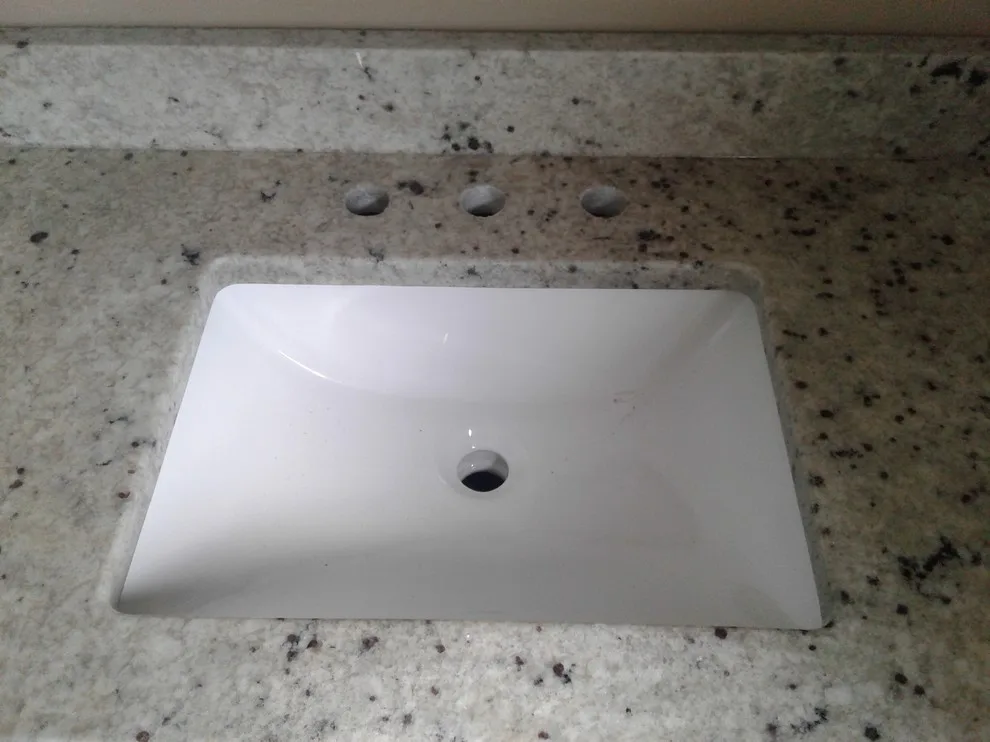 Zionsville Colonial White by Granite America - Photo 2