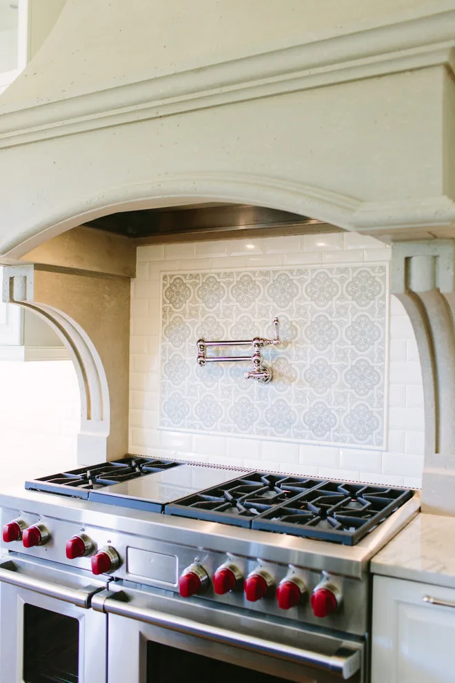 Chic Transitional Residence by Clayton Tile - Photo 2