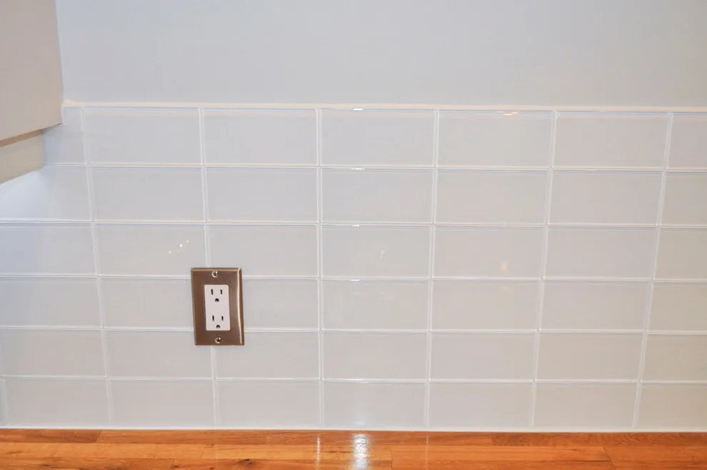 Kitchen Glass Installations by TileBuys - Photo 30