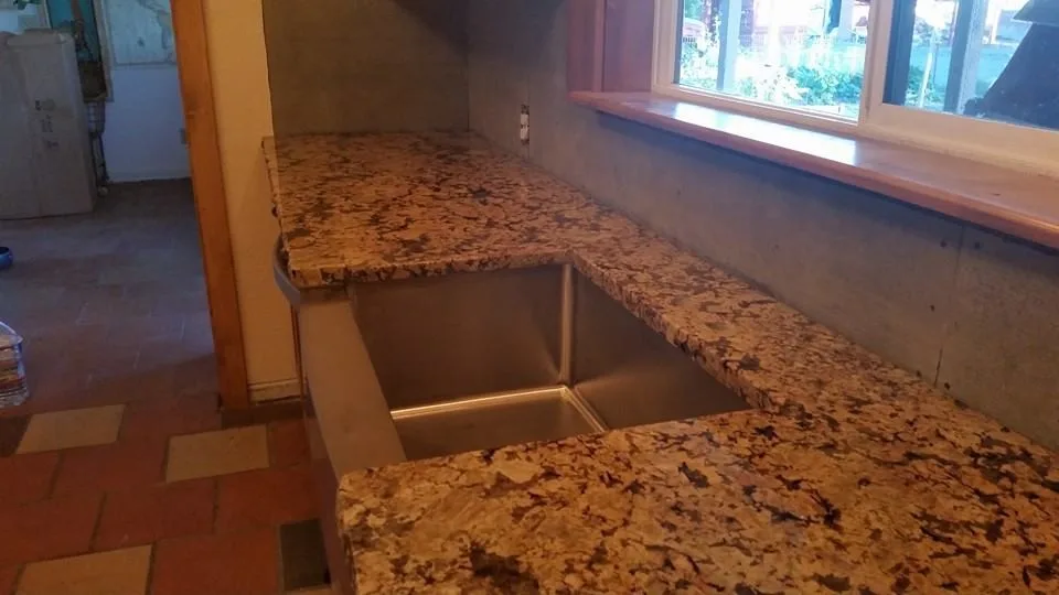 Modern Kitchens and Bathrooms by Tile Depot Inc. - Photo 13