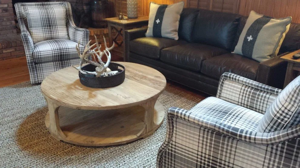 Custom Interiors - Photo 13