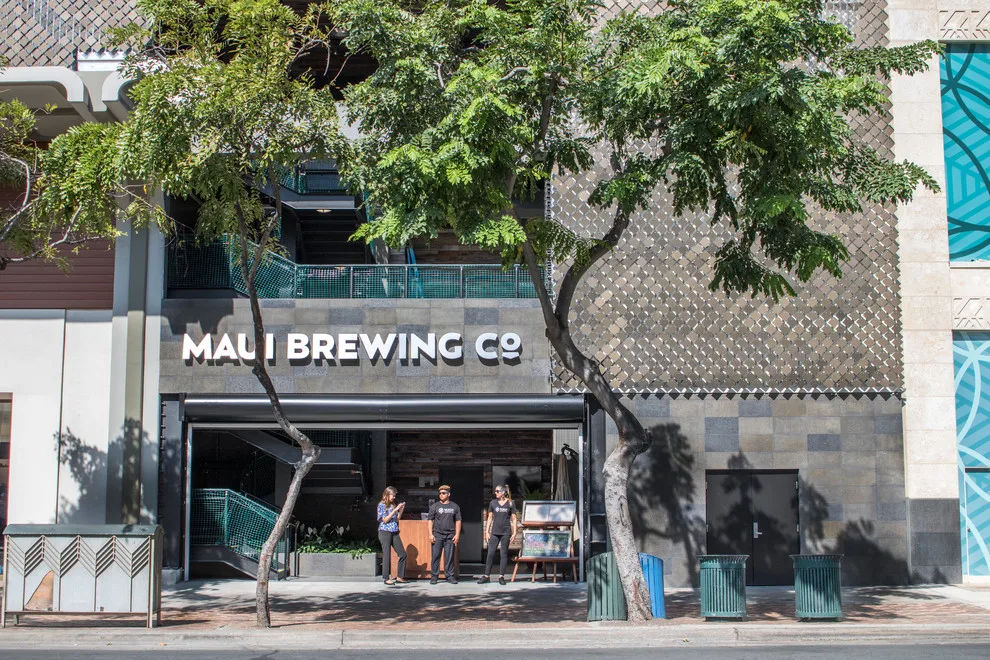 Waikiki Maui Brewing Company by Bella Pietra Design - Photo 10