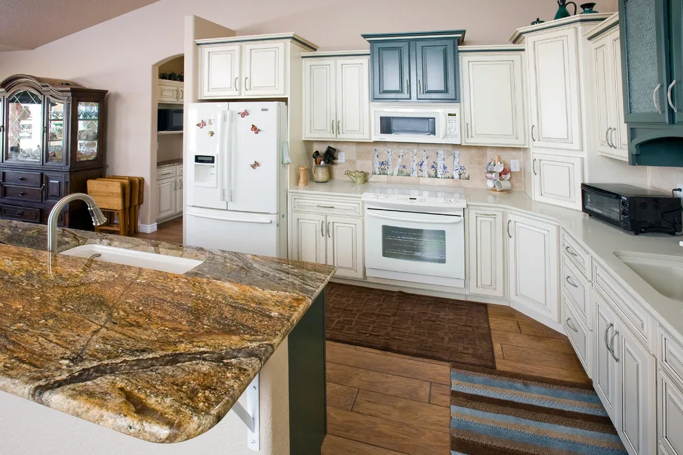 Mead Exhibition Space by Sol Granite & Natural Stone - Photo 11