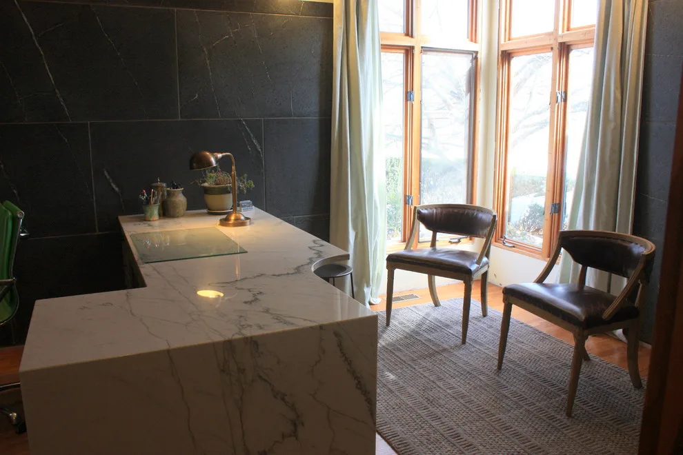 Urban Workspace Elegance by The Stone Studio - Photo 2