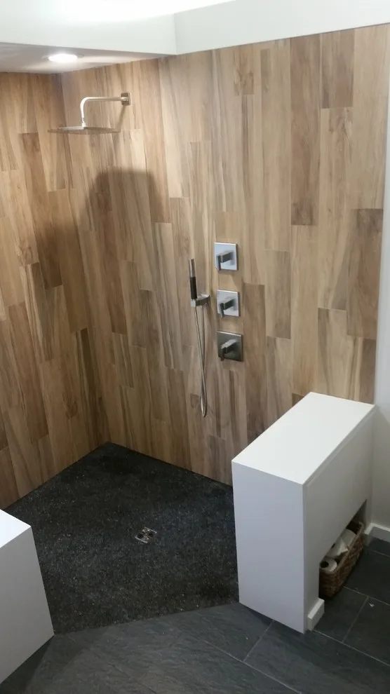 Contemporary Seamless Shower by Tile With Style - Photo 2