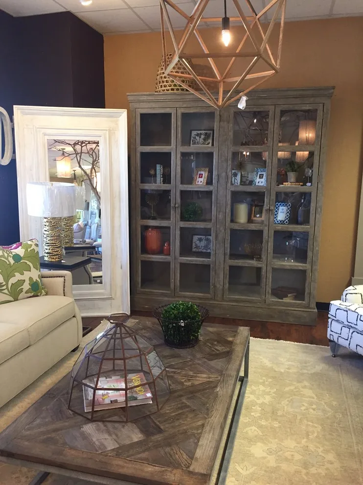 Custom Interiors - Photo 14
