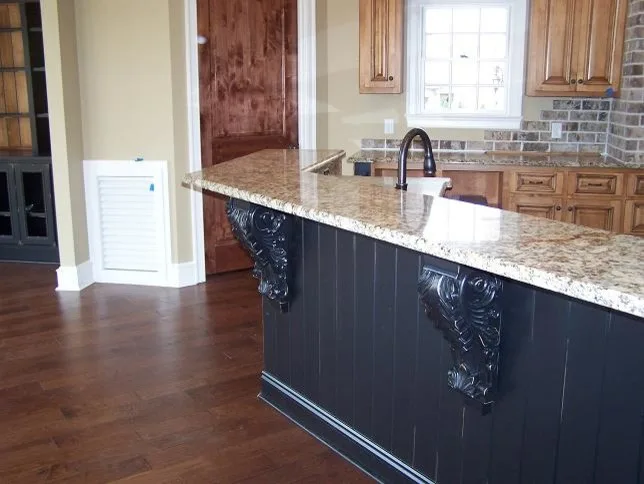 Custom Stone - Photo 3