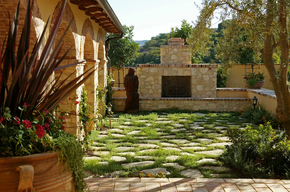 Exterior Spaces by Neolithic Materials - Photo 14