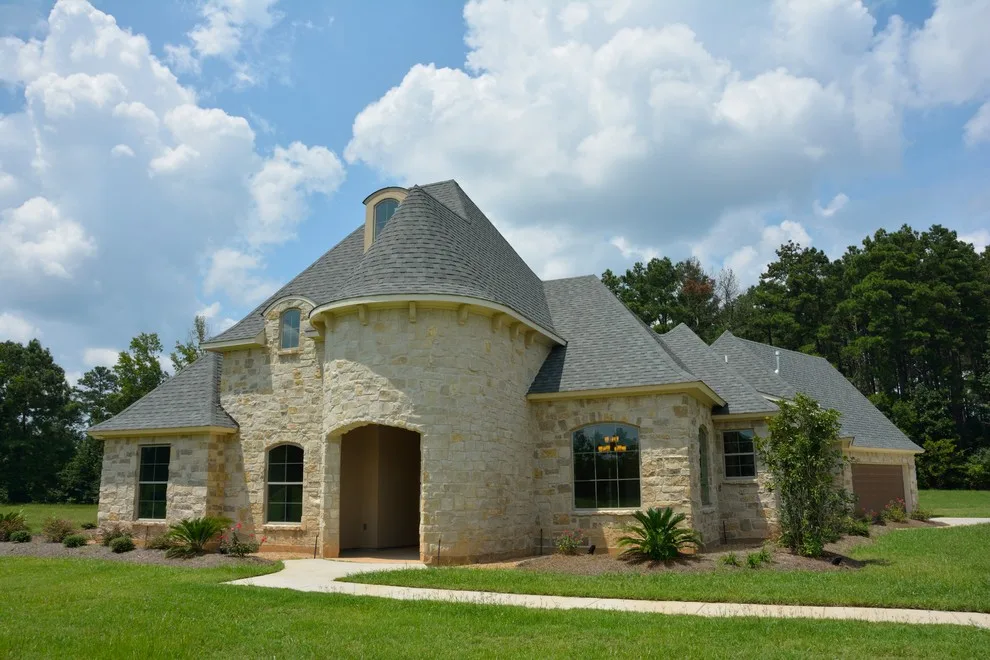 Residence 11 at Stone by Hunter Stone, LLC - Photo 2
