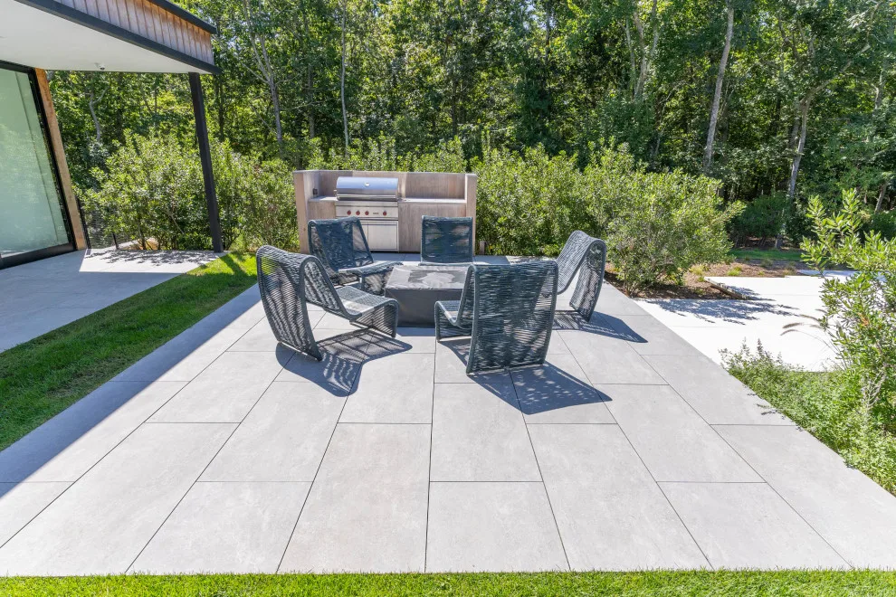 East Hampton, NY Storm Porcelain Pavers by NT Pavers - Photo 15