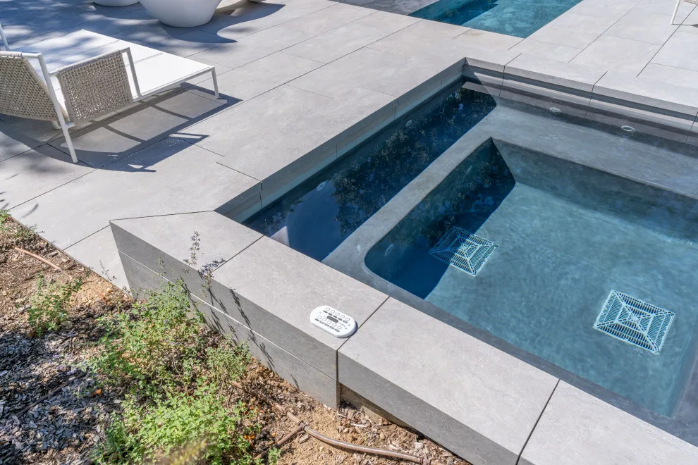 East Hampton, NY Storm Porcelain Pavers by NT Pavers - Photo 17