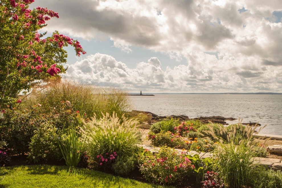 Beach Front Lookout by Louis Fusco Landscape Architects - Photo 3
