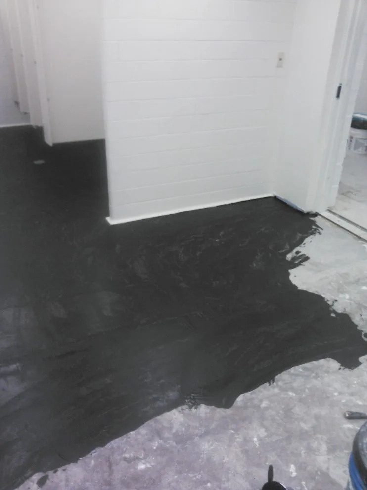 business restrooms, commercial endeavors by The Professionals - Photo 8