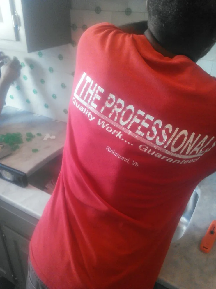 Tile Splash Designs by The Professionals - Photo 2