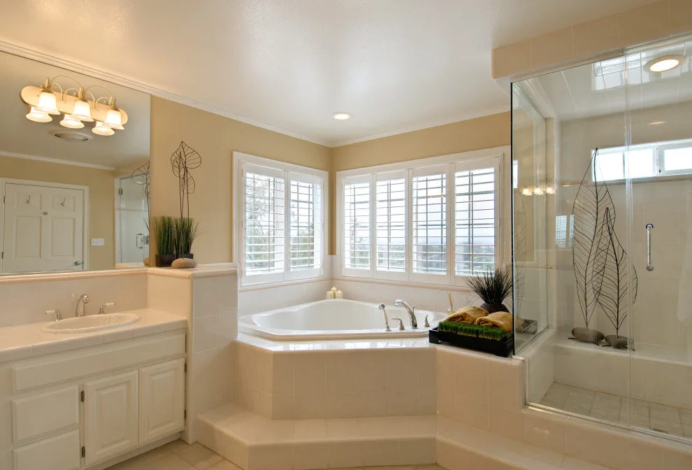 23 Coligny Avenue by Falcon Building Group - Photo 5