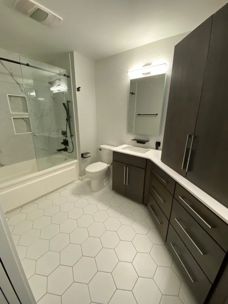 24x48 Tiled Shower and Tub Enclosure by Paramount Tile Design - Photo 16
