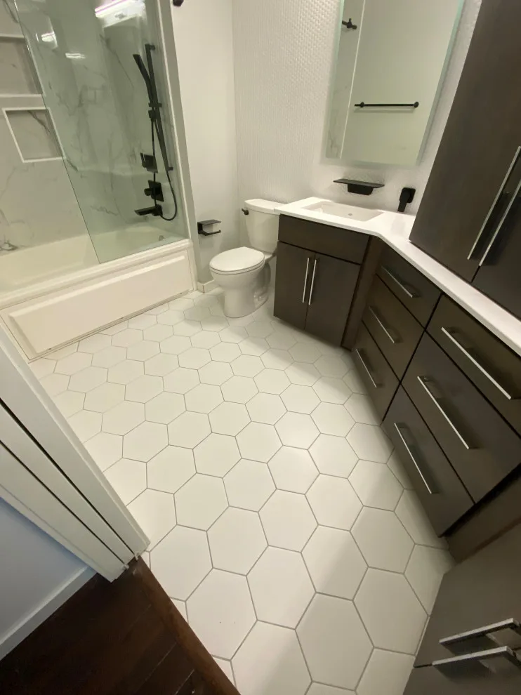 24x48 Tiled Shower and Tub Enclosure by Paramount Tile Design - Photo 11