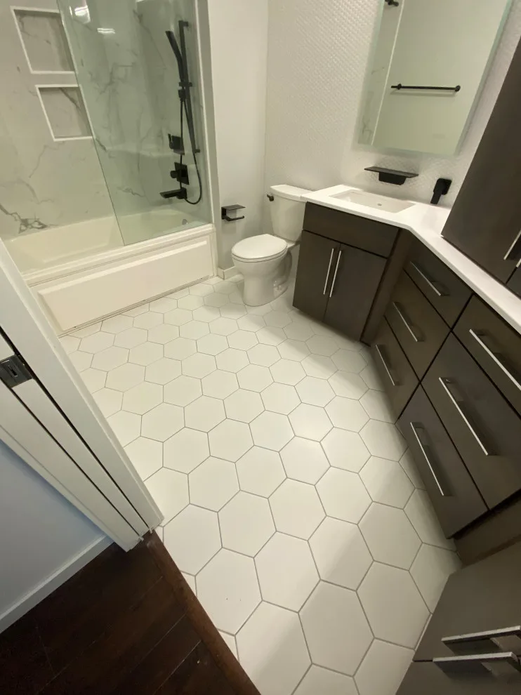 24x48 Tiled Shower and Tub Enclosure by Paramount Tile Design - Photo 10