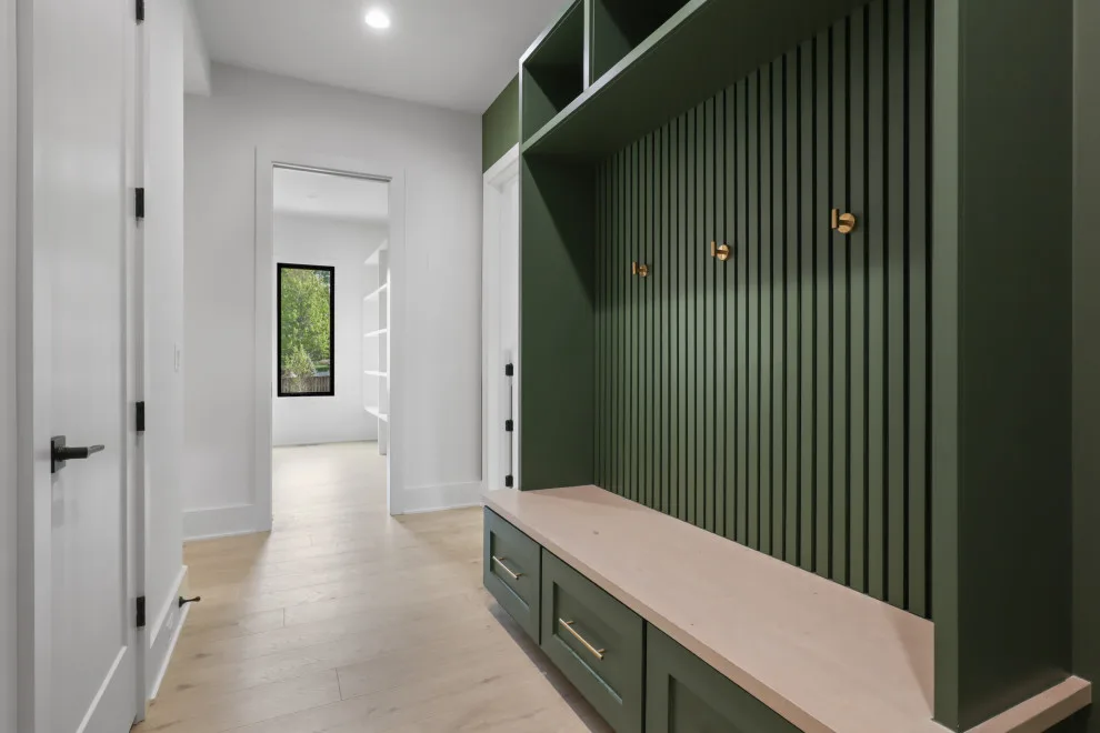 2707 Oak Valley Drive in Vienna, Virginia by LUKA Design And Build - Photo 20