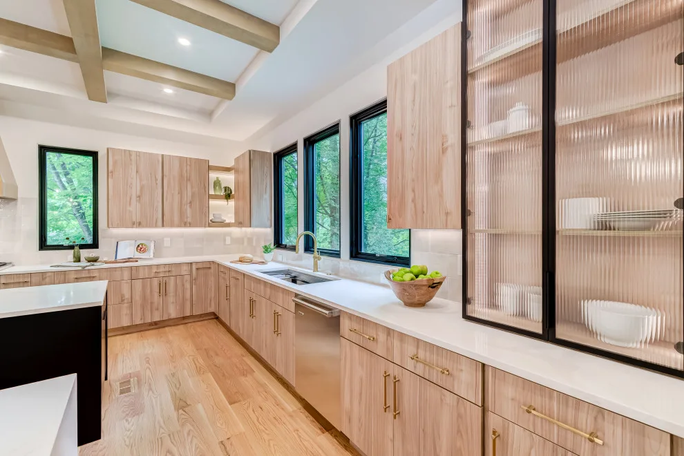 8539 Aponi Road, Vienna, Virginia by LUKA Design And Build - Photo 36