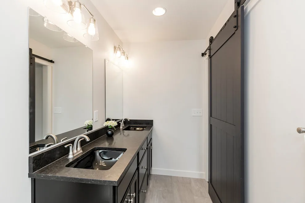 8816 Wornall House Original Clear Mind Design - SOLD by Clear Mind Design, LLC - Photo 4