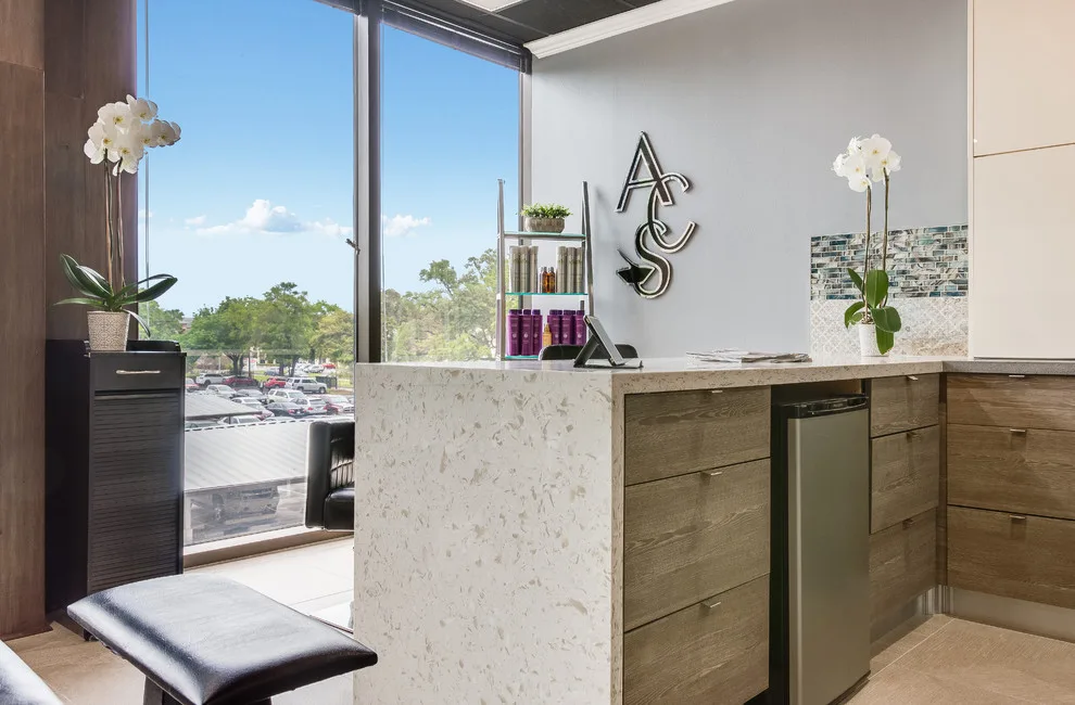 A Hair Salon and Yoga Studio by Kitchen And Home Design - Photo 3