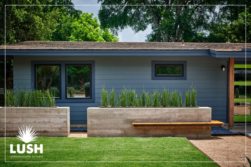Campaigne Residence by LUSH GreenScape Design - Photo 4