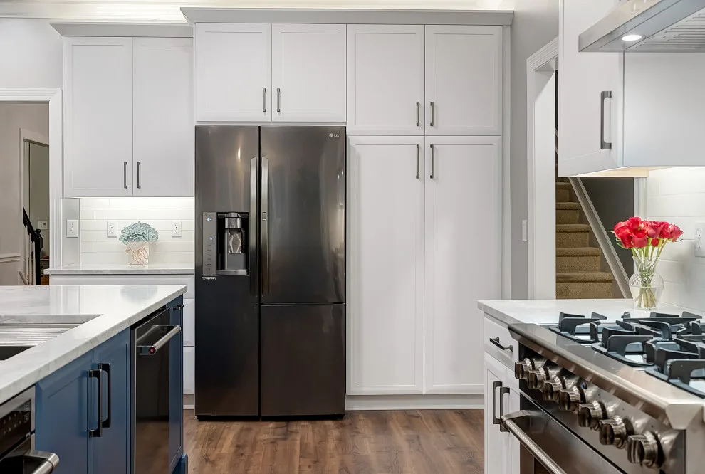 A Welcoming Kitchen Designed for Family Gatherings by Kitchen Solvers Of Spring Hill - Photo 12