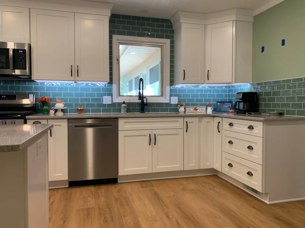 A Contemporary Kitchen Makeover by Kitchen Solvers Of Fort Wayne & Toledo - Photo 3