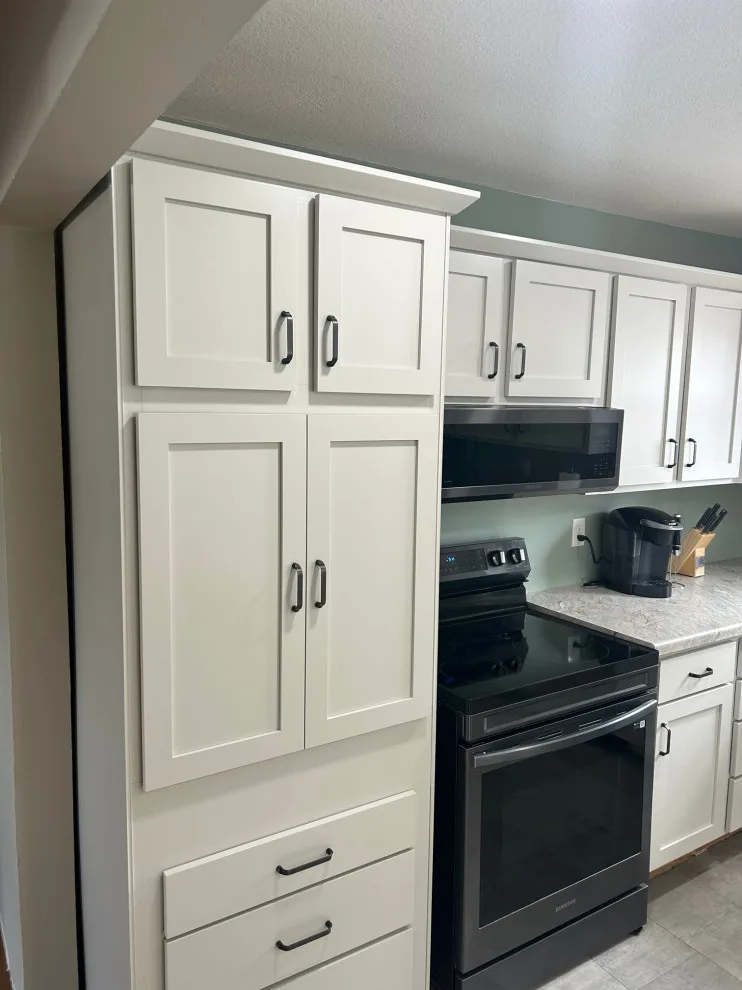 Contemporary Elegance in Morning Dew Cabinets by Kitchen Solvers Of Eau Claire - Photo 4