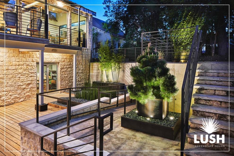 iGavel Auctions by LUSH GreenScape Design - Photo 2