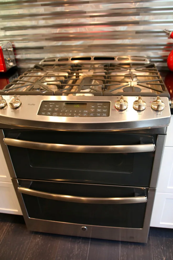 A Contemporary Work of Art by Kitchens Inc. - Photo 7