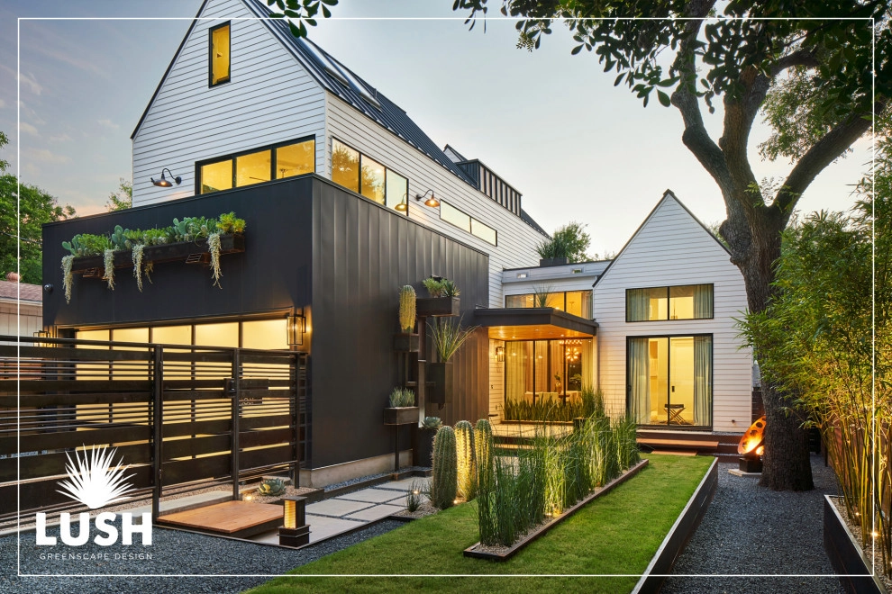 Casa Medrano by LUSH GreenScape Design - Photo 21