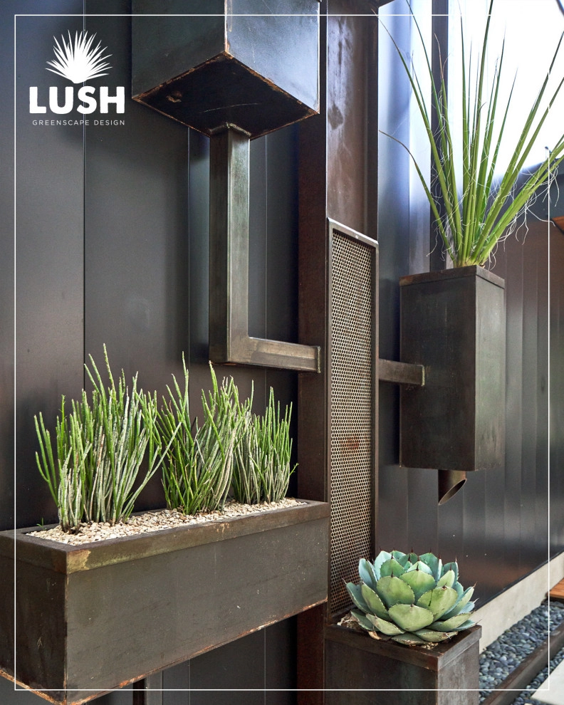 Casa Medrano by LUSH GreenScape Design - Photo 23