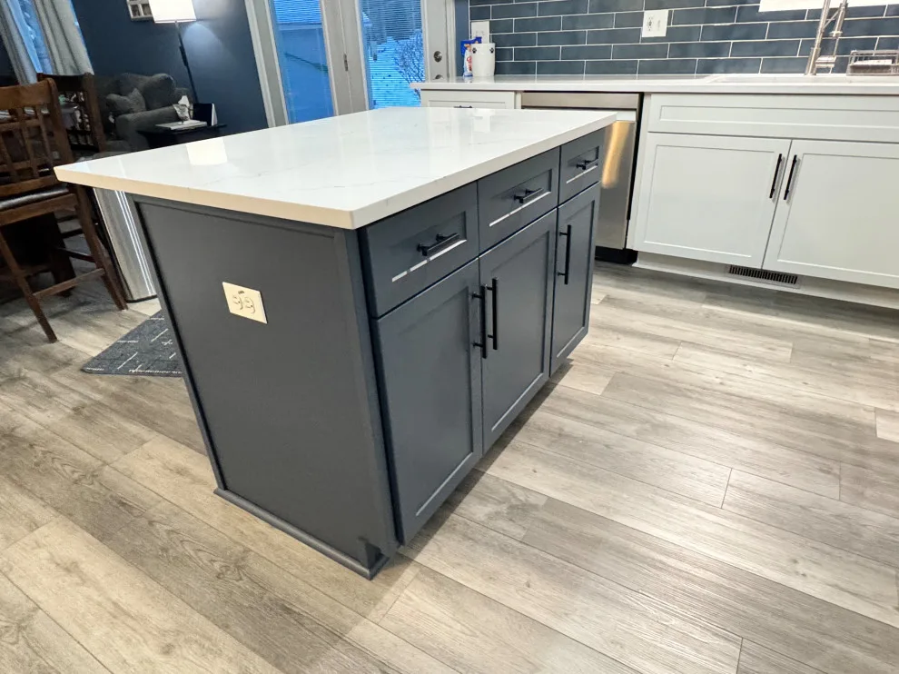 Intelligent Hybrid Kitchen Makeover by Kitchen Solvers Of Grayslake - Photo 3