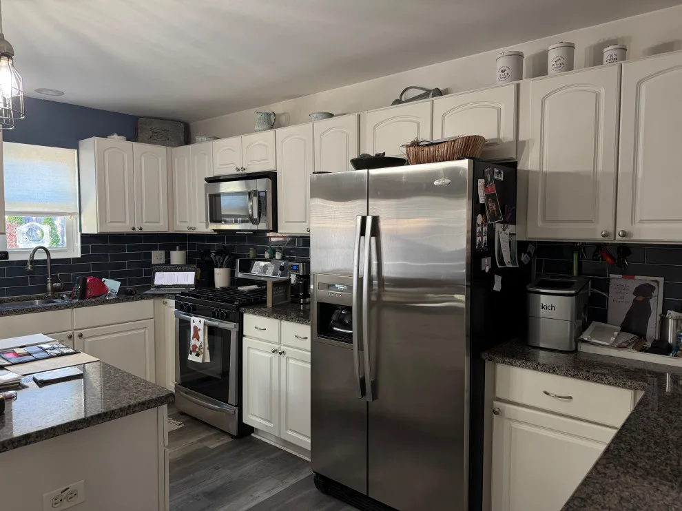 Intelligent Hybrid Kitchen Makeover by Kitchen Solvers Of Grayslake - Photo 7